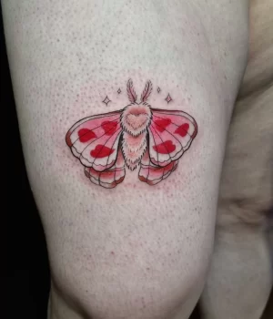Tatuaje femenino mariposa